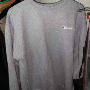 Champion crew neck , grey